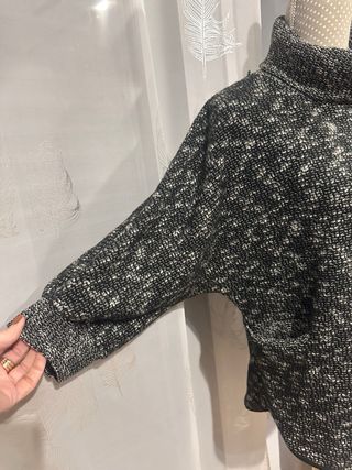 Jersey de punto L cuello alto