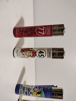 Pack 39 • 4 Accendini Clipper