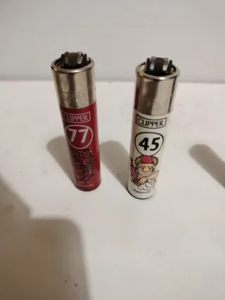 Pack 39 • 4 Accendini Clipper