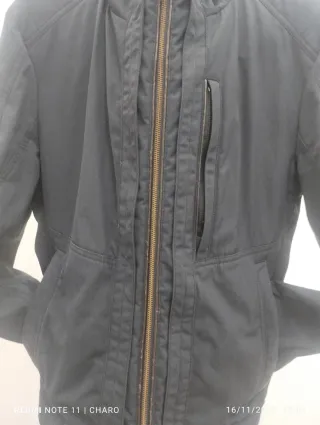 Chaqueta Hombre Gris Voz