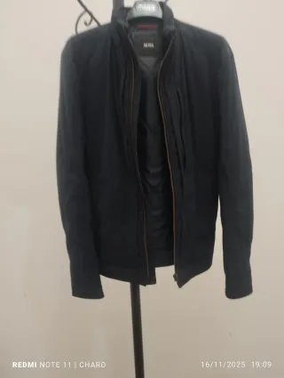 Chaqueta Hombre Gris Voz