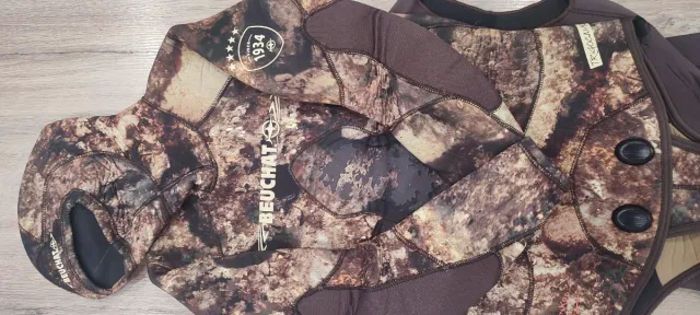 Traje de pesca submarina 5mm. Talla EUR/US  2/S