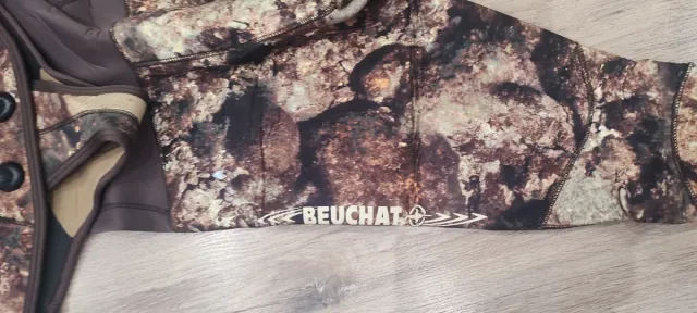 Traje de pesca submarina 5mm. Talla EUR/US  2/S