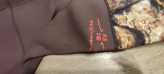 Traje de pesca submarina 5mm. Talla EUR/US  2/S