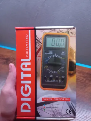 Multímetro Digital