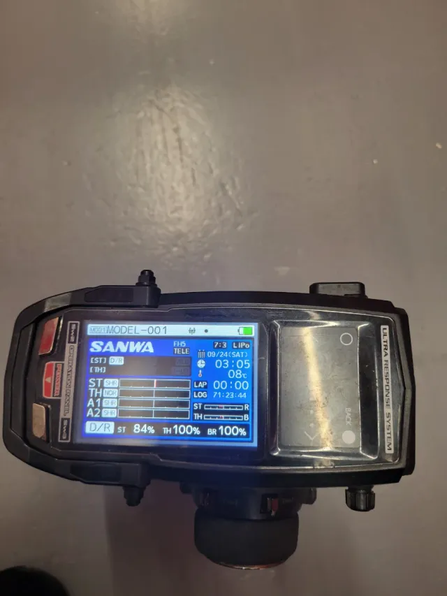 Emisora Sanwa FH5 M17