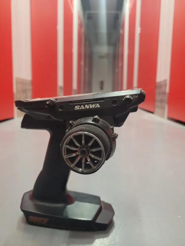 Emisora Sanwa FH5 M17