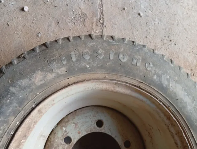 Rueda 10-15.3 para remolque agrícola