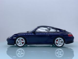 1:18 Porsche 911 -996.2 Carrera 4S año 2002 GT938