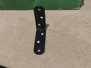 Ángulos negros de 60mm 100 unidades