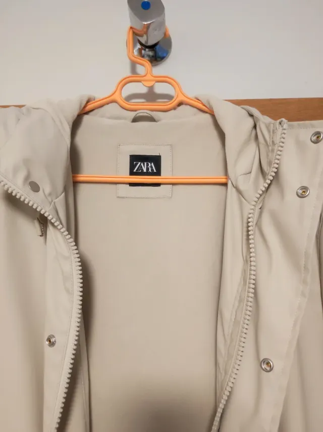Abrigo Zara Hombre Beige
