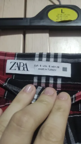 Falda Zara Plisada Botones Talla S