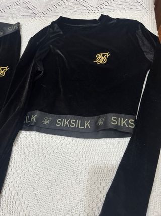 Conjunto chándal terciopelo SikSilk mujer