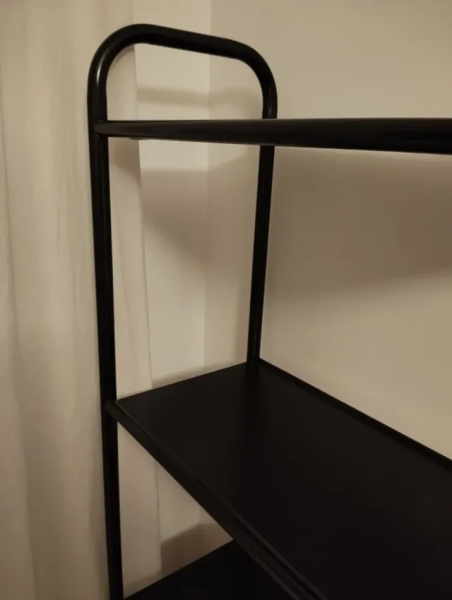 Estantería metálica negra 4 baldas