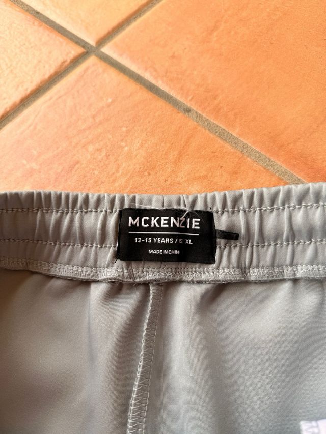 Pantalón McKenzie gris y blanco