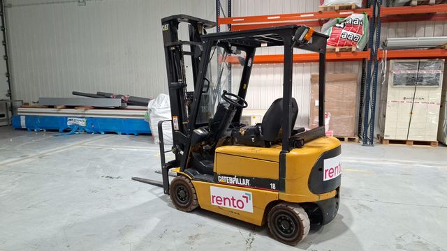 Alquiler de Carretilla Elevadora Eléctrica CAT