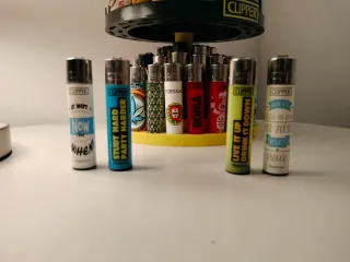 Pack 42 • 4 accendini Clipper