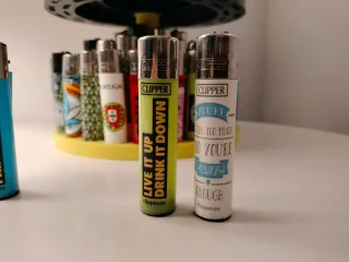 Pack 42 • 4 accendini Clipper