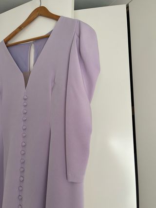 Vestido midi Betzzia morado talla 50