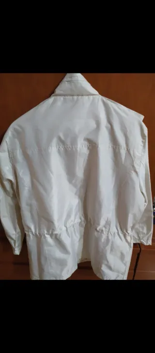 Parka impermeable mujer multibolsillos