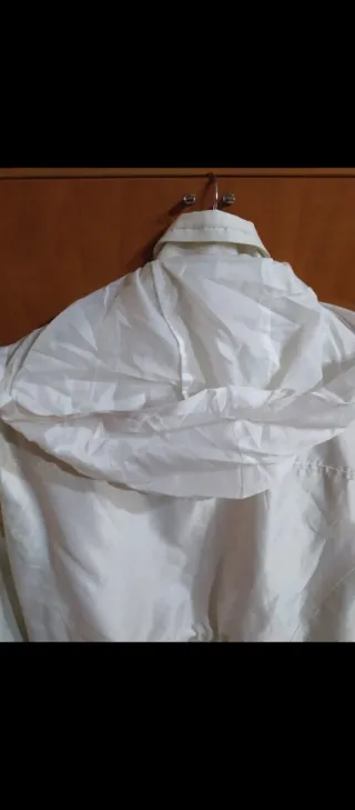 Parka impermeable mujer multibolsillos