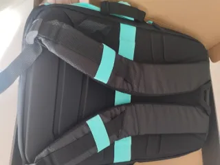 Zaino Urban nero e turchese