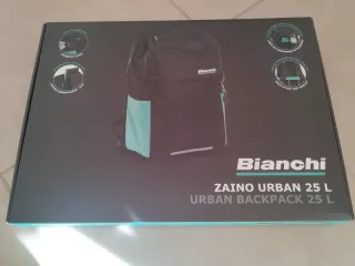 Zaino Urban nero e turchese