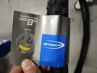 Caucho Schwalbe K-Guard