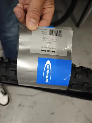 Caucho Schwalbe K-Guard