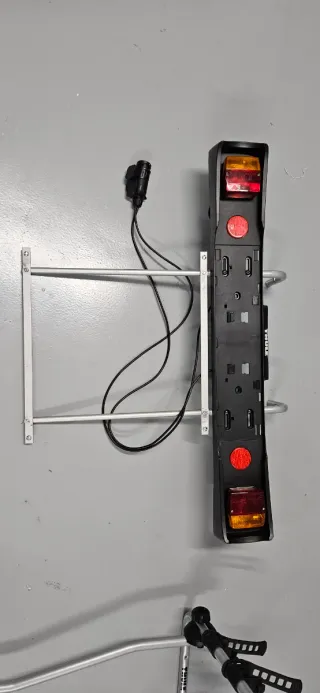 Portabicicletas Thule+Portamatricula