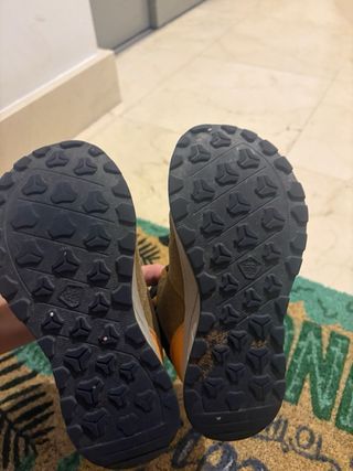 Quechua Botas senderismo impermeables niño 31