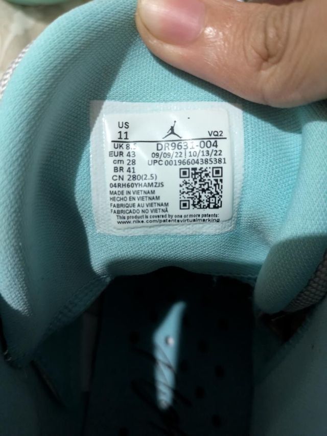 Nike Air Jordan Jumpman Two Tropical