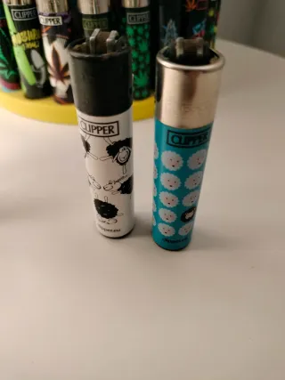 Pack 43 • 4 Accendini Clipper