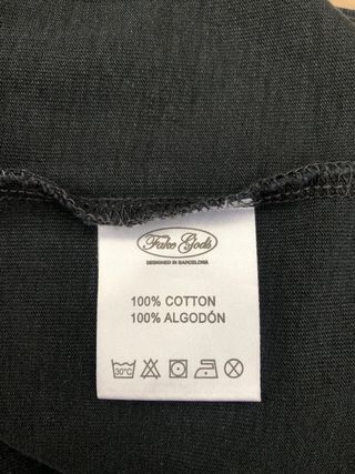 Camiseta Fake Gods negra