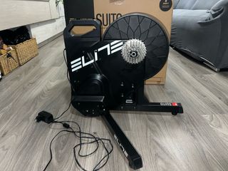 Rodillo Elite Suito con suscripción a zwift