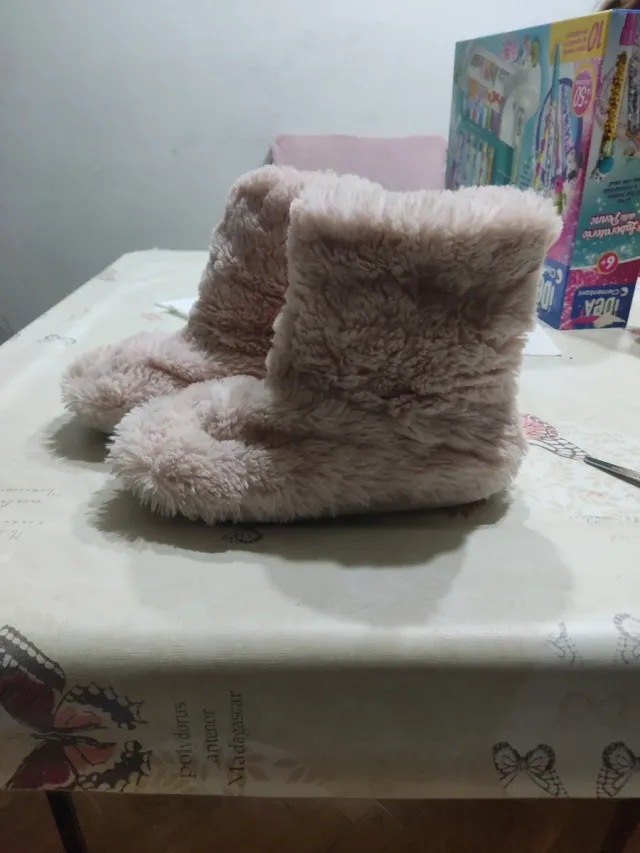 Zapatillas de estar por casa peludas