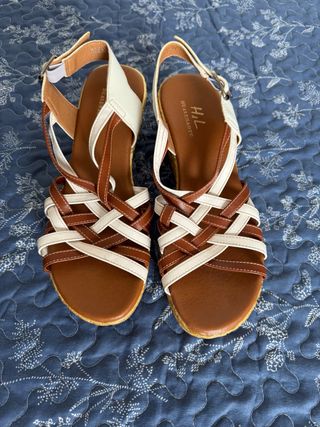 Sandalias cuña H&L Marrón/Blanco Talla 40