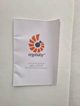 Mochila Portabebés Ergobaby  + funda impermeable