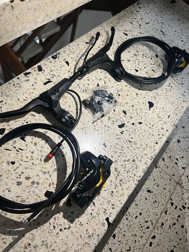 Freni idraulici NUTT per monopattino elettrico NUOVI