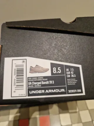 Zapatillas Under Armour Talla 42 Beige/Azul