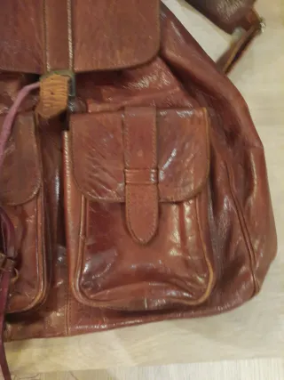 Mochila de piel marrón