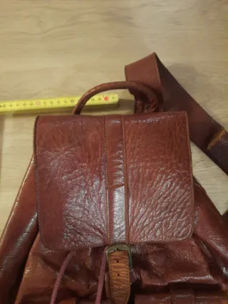 Mochila de piel marrón