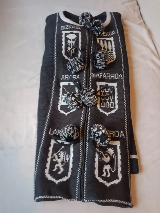 Chaqueta vasca kaiku casero Olentzero
