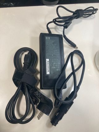 C52 Cargador Portátil HP Coche/Camión