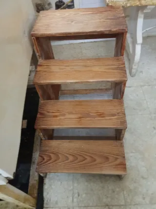 Escalera madera 4 peldaños