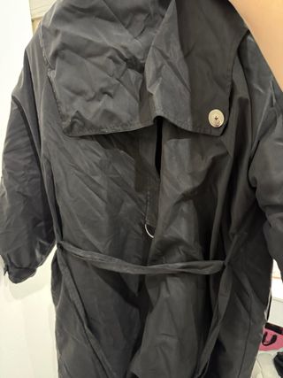 Chaquetón largo negro con pelo interior