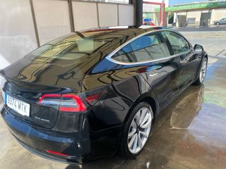 Tesla Model 3 Dual Motor 2019