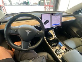 Tesla Model 3 Dual Motor 2019