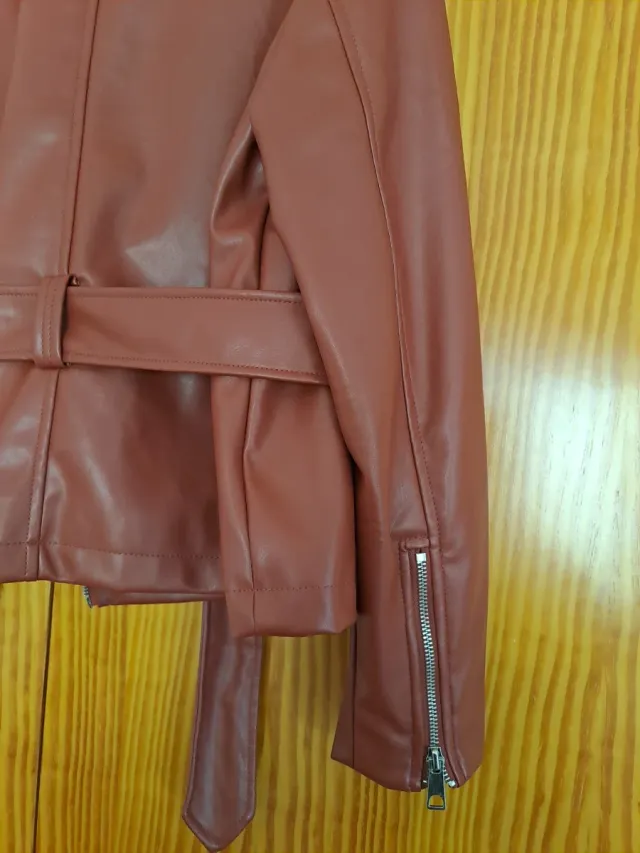 Cazadora Biker Vero Moda Marrón/Granate talla S