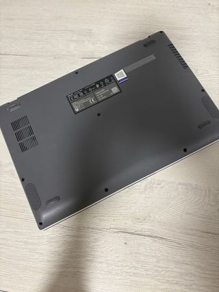 Portátil ASUS Plata